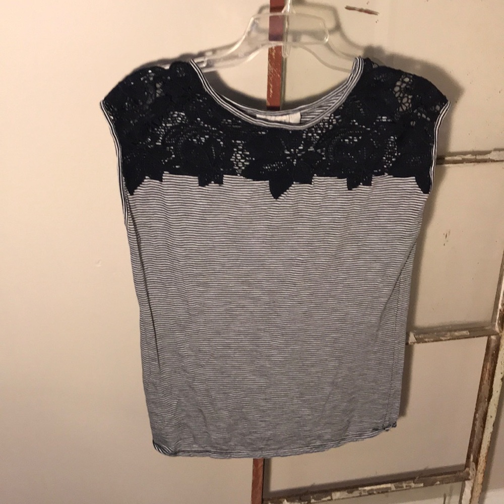 Loft sleeveless shirt